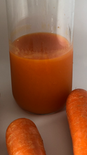 Load image into Gallery viewer, Organic Carrot