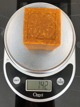 Load image into Gallery viewer, Organic Irish Carrot