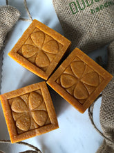 Load image into Gallery viewer, Organic Irish Carrot