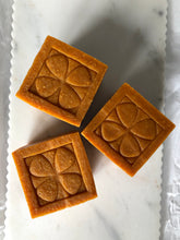 Load image into Gallery viewer, Organic Carrot