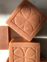 Load image into Gallery viewer, Wild Irish Rose