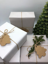 Load image into Gallery viewer, Christmas Gift Box (Customised by You)