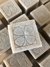 Load image into Gallery viewer, Wild Irish Clover & Oat Milk (back in stock 21.05.2025)