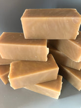 Load image into Gallery viewer, Pink Champagne & Wild Irish Strawberries