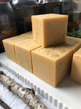 Load image into Gallery viewer, Wild Irish Dandelion Honey (NEW)
